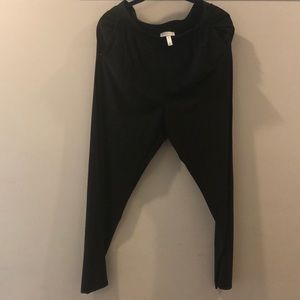 NWOT Leith Black Pants with pockets Size M